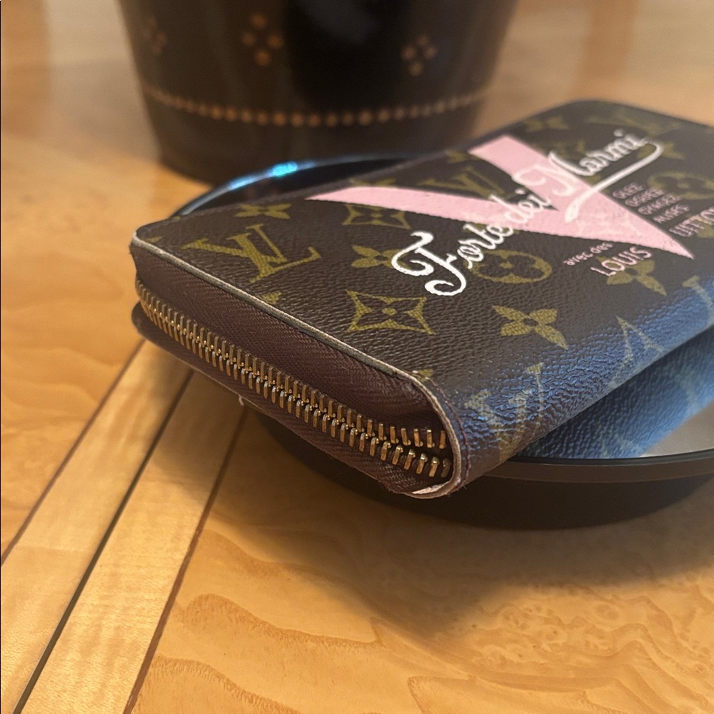 GUC Louis Vuitton Monogram World Tour Zippy Wallet Long/Dust bag - Picture 4 of 15